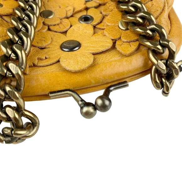 (1111) Charming, UNIQUE, beautiful Isabella Fiore with flowers - Picture 3 of 8